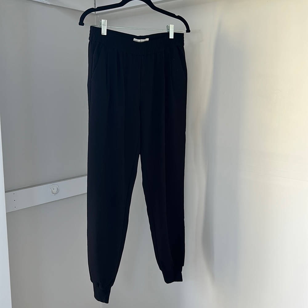 Joie Joggers